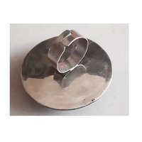 Grande broche ronde ethnique faite à la main broche pendentif pierre centrale de couleur ambre Tribal Kuchi Design avec turquoise pour les mariages
