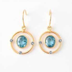 Pendiente de piedras preciosas de lujo Pendientes de mujer al por mayor Forma de flores Moda para mujer Joyería - Product Image 3