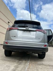 VENTE RAPIDE Toyota RAV4 LE 2017 TRANSMISSION AUTOMATIQUE 4x4 - Product Image 6