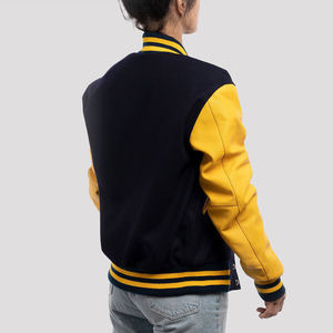 Chaqueta universitaria azul marino y amarilla chaqueta universitaria de bombardero de béisbol con letras unisex personalizada con mangas de cuero PU OEM - Product Image 3