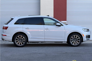 LISTO PARA ENVIAR - USADO, VOLANTE A LA IZQUIERDA/DERECHA, 47 K MILLAS, 2017 AUDI Q7 3.0T PRESTIGE - Product Image 2