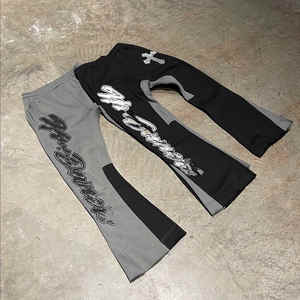 Pantalones Deportivos Personalizados con Estampado DTG, Estilo Vintage Desgastado, Estilo Urbano, Impermeables, Resistentes al Viento, con Cordón Ajustable, Cintura Media y Corte Acampanado - Product Image 2