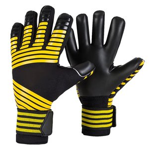 Vente chaude Tendance avec des couleurs personnalisées Gants de gardien de but de football en latex avec protection des doigts Gants de football professionnels - Product Image 3