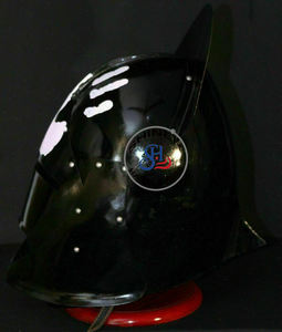 Casque médiéval Armor uruk-hai LOTR, finition noire, Costume d'halloween avec support en bois, casque maxus gratuit (avec doublure) - Product Image 3