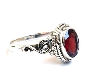 แหวนพลอยมูนสโตนเจียระไน925เงินสเตอร์ลิงสีรุ้งประดับหินมูนสโตน - Product Image 1