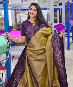 <span class=keywords><strong>Saree</strong></span> lụa sẵn sàng để mặc thanh lịch với mô nhung cho các bữa tiệc Ấn Độ - Product Image 2