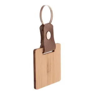 Portachiavi e Moschettoni Personalizzati in Bambù - Gadget Promozionali Personalizzabili - Product Image 2