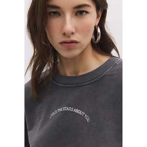 Sudadera Bordada con Piedras - Product Image 5