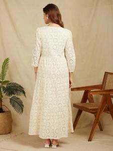 El mejor vestido de mujer indio más vendido, Vestido largo de estilo de gama alta para niñas, disponible a precio mayorista - Product Image 6