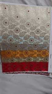 Tela de seda brocada hecha a medida, muy atractiva, ideal para Diseñadores de ropa y diseñadores textiles para el hogar. Adecuado para reventa - Product Image 2