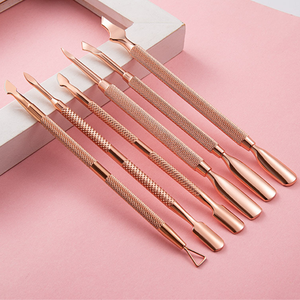 Empujador de cutículas de uñas de calidad superior y refinador de bordes de uñas Acero inoxidable Color oro rosa Todos los colores disponibles - Product Image 3