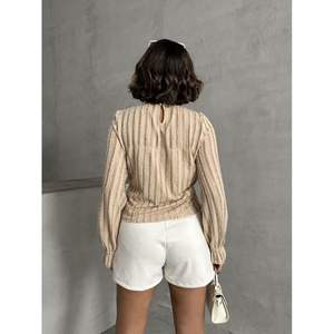 Blusas y Camisas Brillantes para Mujer al por Mayor, Accesorio de Moda Premium - Product Image 1