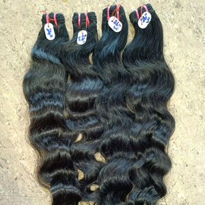 Cheveux indiens ondulés d'Inde, cheveux bouclés grossiers en stock de Sushma Impex - Product Image 1