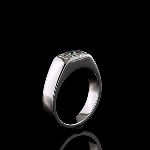 Anillo de Compromiso Solitario con Corte Radiante de 1.75 Quilates en Oro Blanco de 14K, Diseño Artesanal de Lujo para Novia - Product Image 4