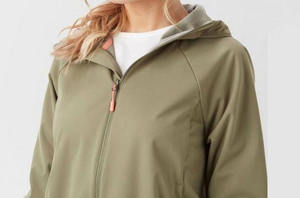 Chaqueta cortavientos Softshell personalizada para mujer nueva poliéster/algodón/nailon sólido impermeable con capucha calentada para uso al aire libre - Product Image 4