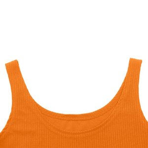 Ensemble Leggings courts + soutien-gorge de sport croisé Survêtement de gymnastique pour femmes - Product Image 3