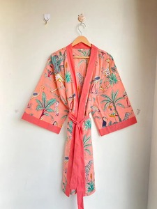 ชุดกิโมโนผ้าฝ้ายสีเบจ สไตล์ลำลอง ใส่ได้ทุกฤดู เหมาะสำหรับงานแต่งงาน งานปาร์ตี้ ใส่ได้ทั้งชายและหญิง ผลิตตามแบบ ODM เอวธรรมชาติ เป็นมิตรกับสิ่งแวดล้อม ระบายอากาศได้ดี - Product Image 6