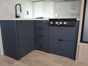 Roulotte Winnebago M-i-n-n-i-e 2801BHS 2024 d'occasion prête à la vente - Product Image 5