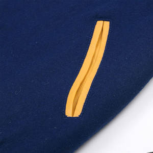 Veste universitaire unie vierge de logo personnalisé de qualité supérieure manches en cuir broderie en chenille veste universitaire Letterman vintage - Product Image 3