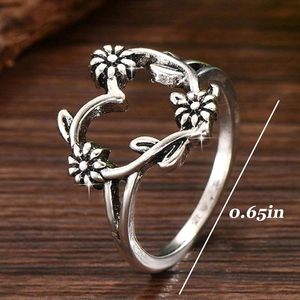 Boho moda Western Vintage anello cuore dichiarazione argento intarsio gioielli per le donne accessori di natale regali di compleanno calza - Product Image 3