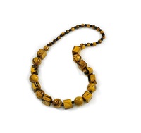 Collares con forro de forma cuadrada para mujer, colgante de cuentas largas de madera, collar llamativo, el mejor regalo