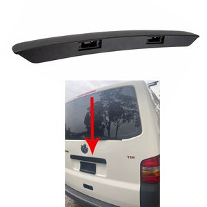 Panneau d'éclairage de plaque d'immatriculation en parfait état pour VW Multivan 5 - Product Image 3