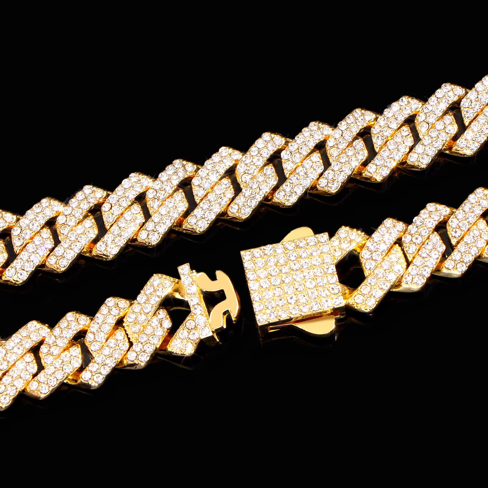 Cadena de Oro Estilo 1-033