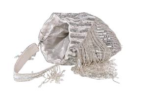 Élégant tissu de broderie à rayures mariage retour cadeau Potli sacs Satin maquillage organisateur en gros - Product Image 5