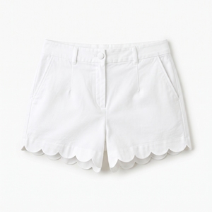 Shorts décontractés en coton doux taille haute pour femme avec ourlet festonné et imprimé lettres en tissu tricoté - Product Image 1