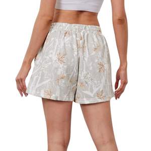 Pantalones cortos de entrenamiento de poliéster 100% ligeros para mujer, pantalones cortos de gimnasio de malla transpirable de secado rápido - Product Image 2