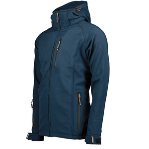 Meilleure vente Veste à glissière respirante en polyester pour hommes Nouvelle veste à capuche légère Softshell avec logo personnalisé - Product Image 3