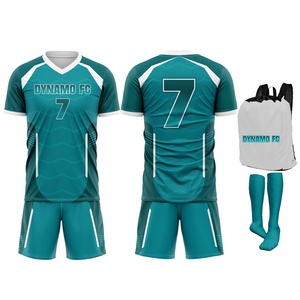 Ensemble de vêtements de football personnalisés de haute qualité, légers, 100% polyester, respirants, extensibles, manches courtes, taille élastique, col en V, sport - Product Image 2