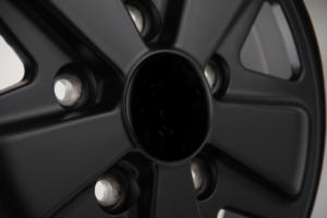 Jantes en alliage noir moulé 5X130 17 18 pouces 7J 8J pour <span class=keywords><strong>Porsche</strong></span> 964 <span class=keywords><strong>911</strong></span> <span class=keywords><strong>Carrera</strong></span> 924 <span class=keywords><strong>930</strong></span> Turbo 944 972 Cayenne - Product Image 5