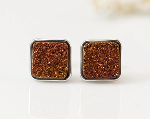 Pendientes Cuadrados de Cuarzo Druzy Dorado, Cristal Natural Brillante, Aprox. 9mm, Plata de Ley 925, Regalo Navideño - Product Image 3