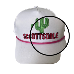 Casquette de golf découpée au laser, fabriquée au Vietnam, imperméable, structurée, 5 panneaux, avec logo brodé personnalisé, en tissu respirant - Product Image 3
