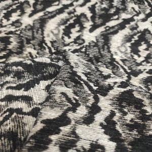 Tissu d'ameublement moderne 100% polyester, fil teint en chaîne, jacquard, lourd, respirant, commercial, en vrac, compressé, pour canapés, de bonne qualité - Product Image 4