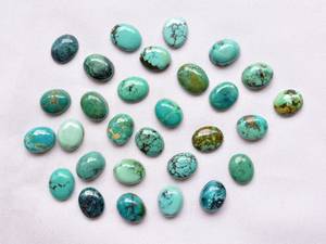 Tibétain Turquoise Forme Ovale Cabochons Turquoise Pierre Précieuse 7Carat Turquoise Pierre Précieuse Pour Bijoux 5 Pièces En Gros Lot 7*9mm Gemme - Product Image 4
