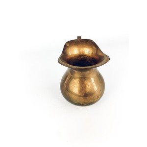 Jarra de Latón Ecológica de Alta Calidad Kraft World, Diseño Vintage Boho Moderno de Mediados de Siglo, Recipiente de Metal Dorado de 1 Litro - Product Image 2