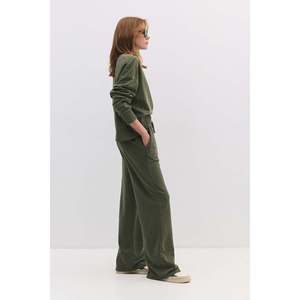 Pantalons larges d'extérieur avec taille élastique - Vêtements confortables et pratiques - Product Image 3