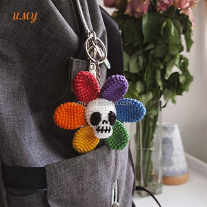 Fleurs jour des morts crâne mexique Logo personnalisé arc-en-ciel porte-clés Calaveras Crochet Halloween Amigurumi porte-clés peluche Goth jouets - Product Image 2