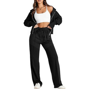 Ensemble de jogging pour femmes Joggings à jambes larges et surdimensionnés Ensemble de jogging décontracté style de rue pour femmes - Product Image 1