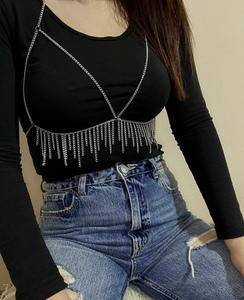 Chaîne de corps de lingerie de gland pour la mode de boîte de nuit et de plage - Product Image 1