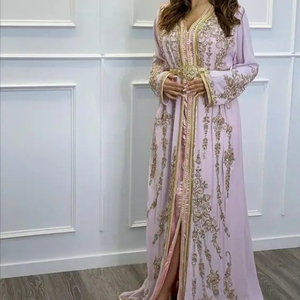 DISEÑADOR DE VESTIDO CAFTAN DE ORO CON RECORRIDO CON ADORNADO CON CUENTAS DE VIDRIO, PIEDRA, TRABAJO DE DABKA @ 2024 - Product Image 1