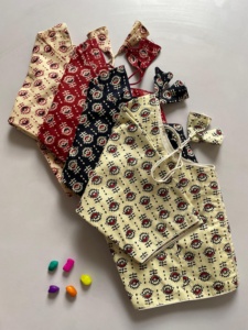 Modern V boyun bluz malzeme % 100% saf pamuk AJRAK baskı bluz froent kanca desen yastıklı olmadan - Product Image 4