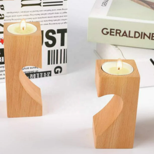 Venta al por mayor hecho a mano regalo del día de San Valentín candelabros de madera en forma de corazón decoraciones para el hogar de Vietnam - Product Image 6