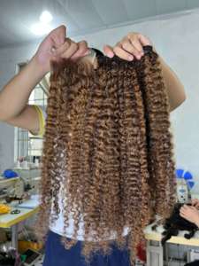 Extensions de cheveux naturels vietnamiens bruts, trame de peau, bouclés, ombré brun blond, pointes pleines, double trame machine, tissage de cheveux teints - Product Image 2