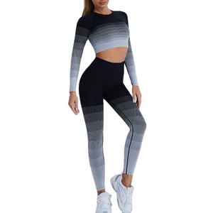 2025 Service OEM nouveau vêtements de Fitness multicolore Logo personnalisé tissu imprimé printemps automne paillettes broderie Blouse femmes - Product Image 1
