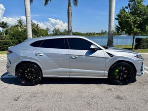 Lamborghini Urus AWD 2022 USADO - Product Image 3