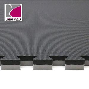 Tapete Antideslizante para Jiu Jitsu de 100x100cm, Doble Cara, para Grappling, MMA y Entrenamiento de Boxeo, Ecológico, Colores Personalizados - Product Image 5