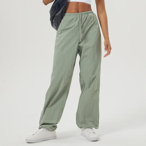 Pantalones Deportivos de Nylon Holgados a la Moda para Mujer, con Cintura Elástica, Diseño de Rayas, Ligeros - Product Image 1